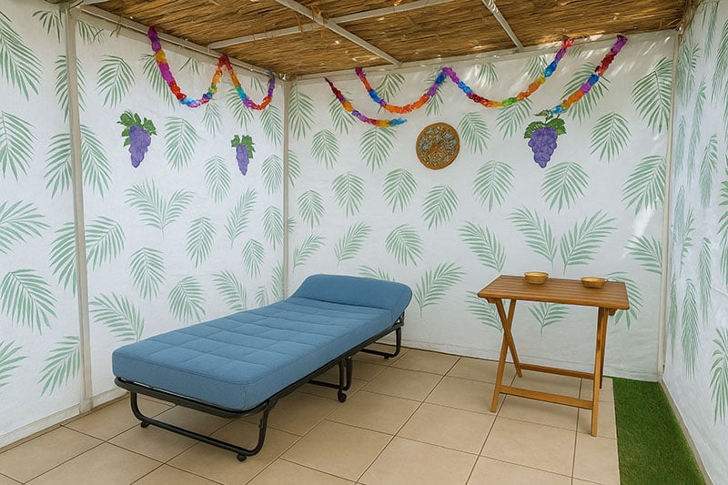 מיטה מתקפלת לסוכה